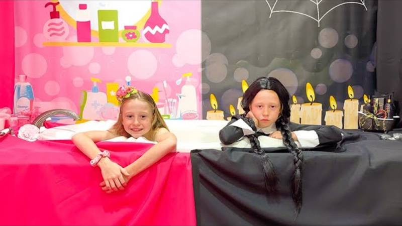 Розовый или Черный цвет челлендж с Wednesday