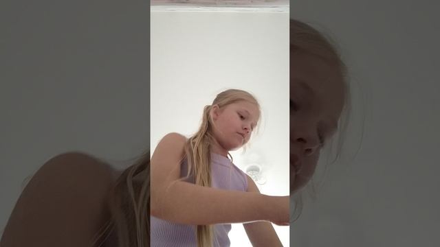 VID_20250822_154937.mp4
