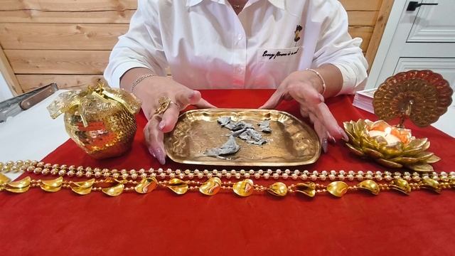 Что или кто мешает быть вам вместе? Смотрю на пепле и карты таро