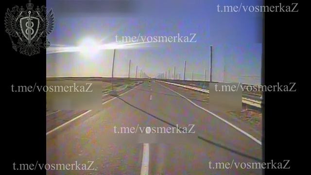Дорогие соотечественники из Херсона временно не пользуйтесь дорогой на Николаев, там уничтожаетс...