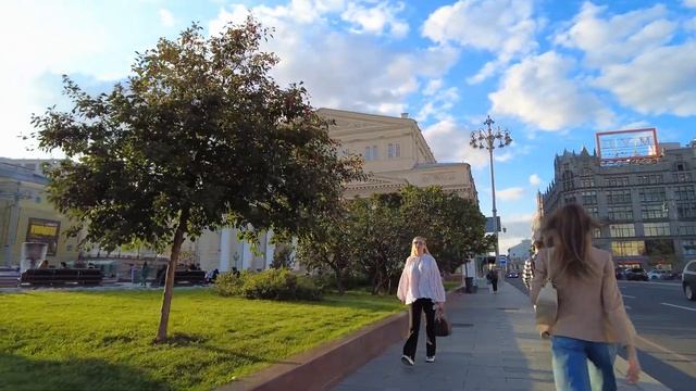 🌇 Прогулка по Москве на закате 🚶♀️ Волшебные улицы столицы, огни вечернего города и романтика