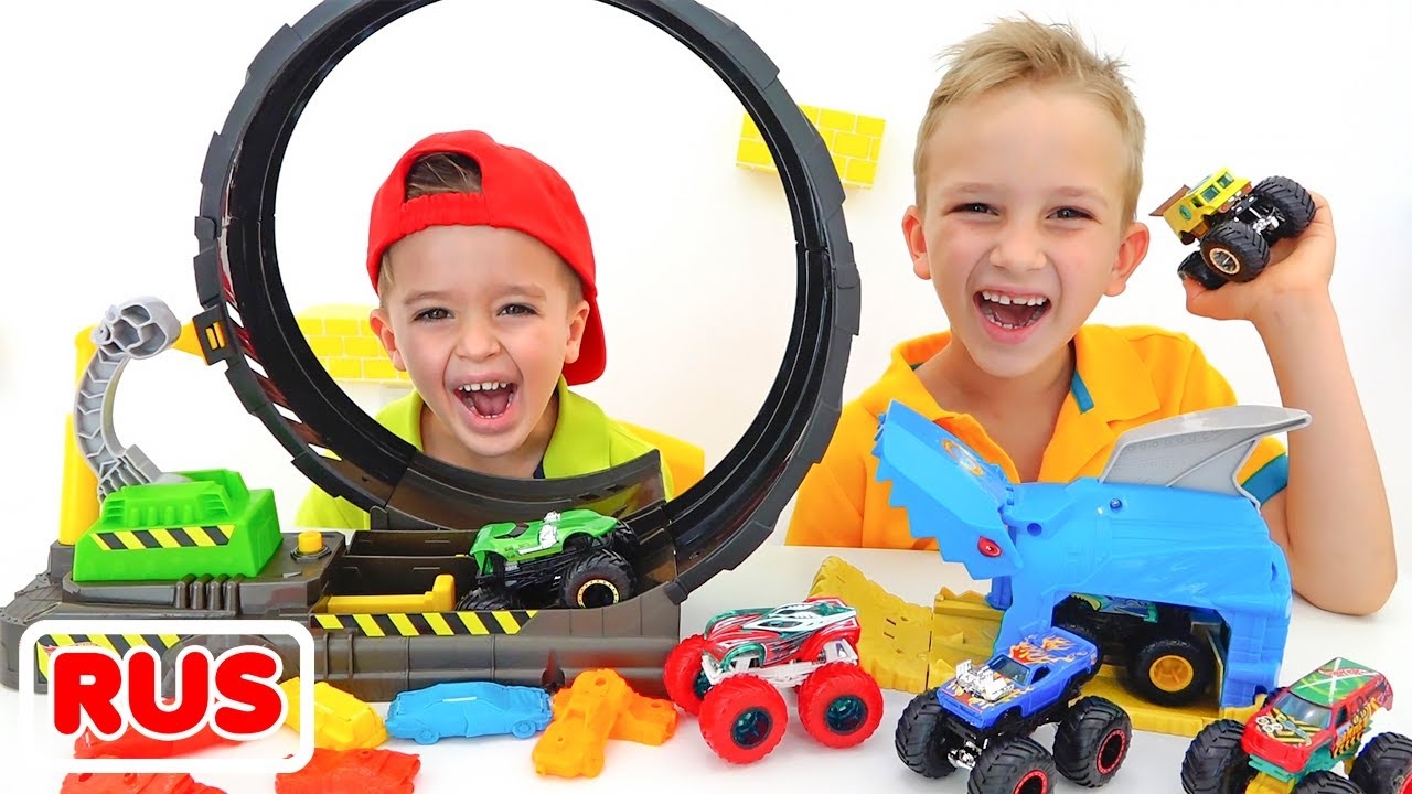 Влад и Ники играют с Hot Wheels Monster Truck! Веселое видео для детей!