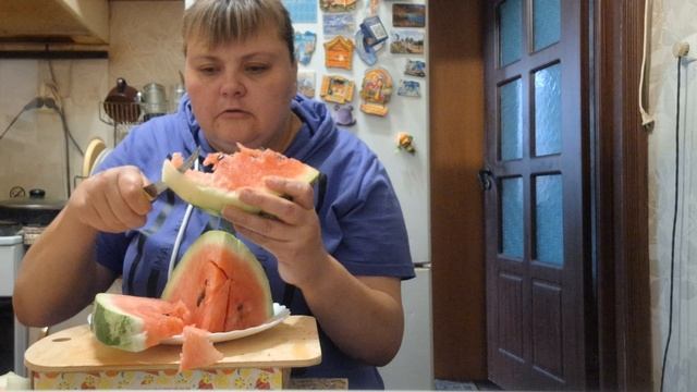 мукбанг  ем арбуз  🍉 🍉 🍉  Дамаска  не приглашаю