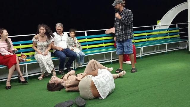 #ана теплоходе все в разгаре конкурсы