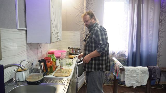 МАРИНУЮ ПОМИДОРЫ В БАНКАХ И ОГУРЦЫ