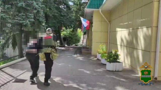 Трое жителей Калужской области уличены полицией в незаконной легализации не менее ста иностранцев