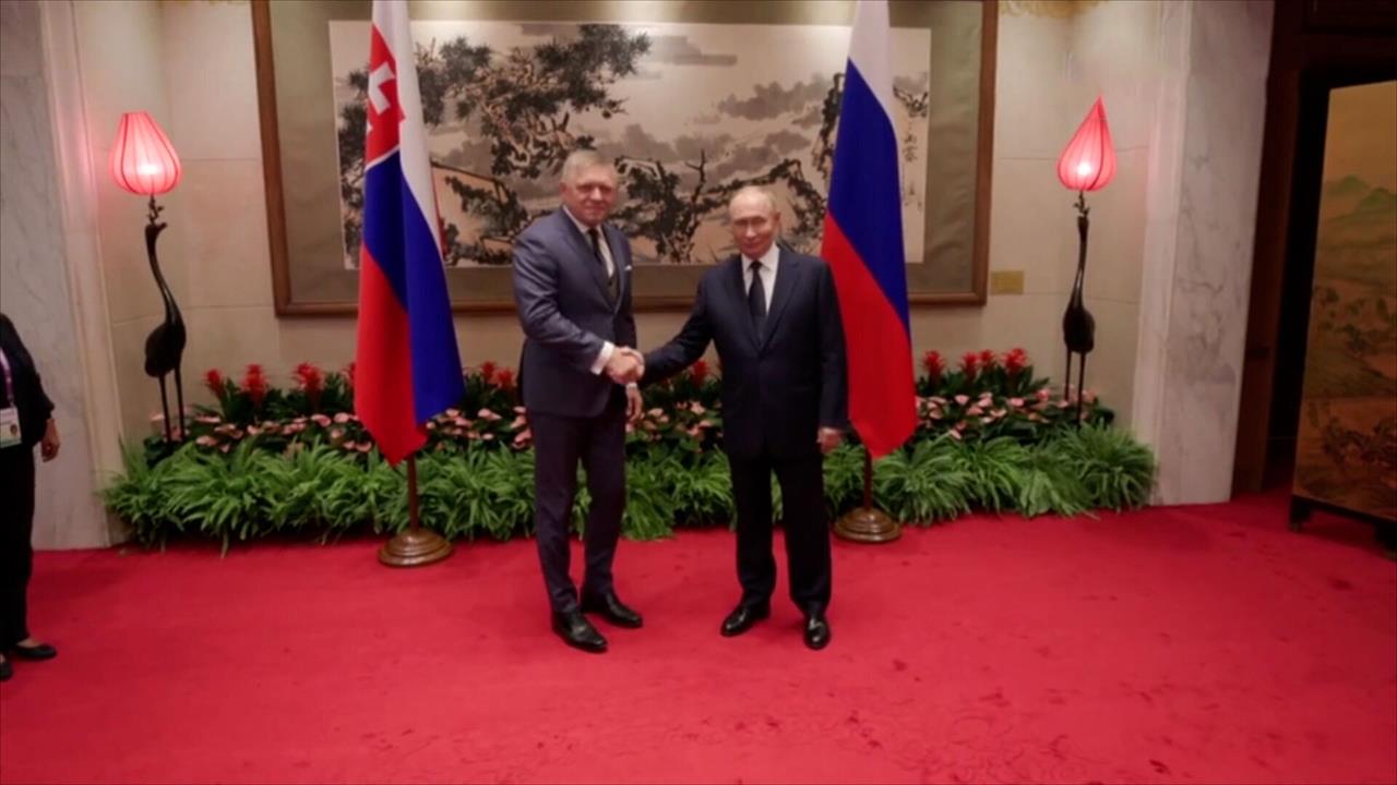 "Жив, уже хорошо" - Путин отшутился на вопрос Фицо о том, как поживает
