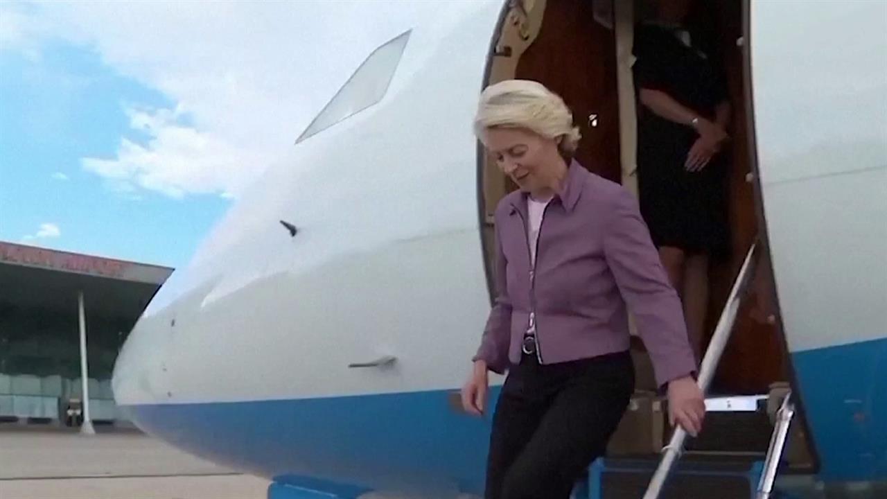 Урсулу фон Дер Ляйен подняли на смех из-за ее шоу с отключенной навигацией