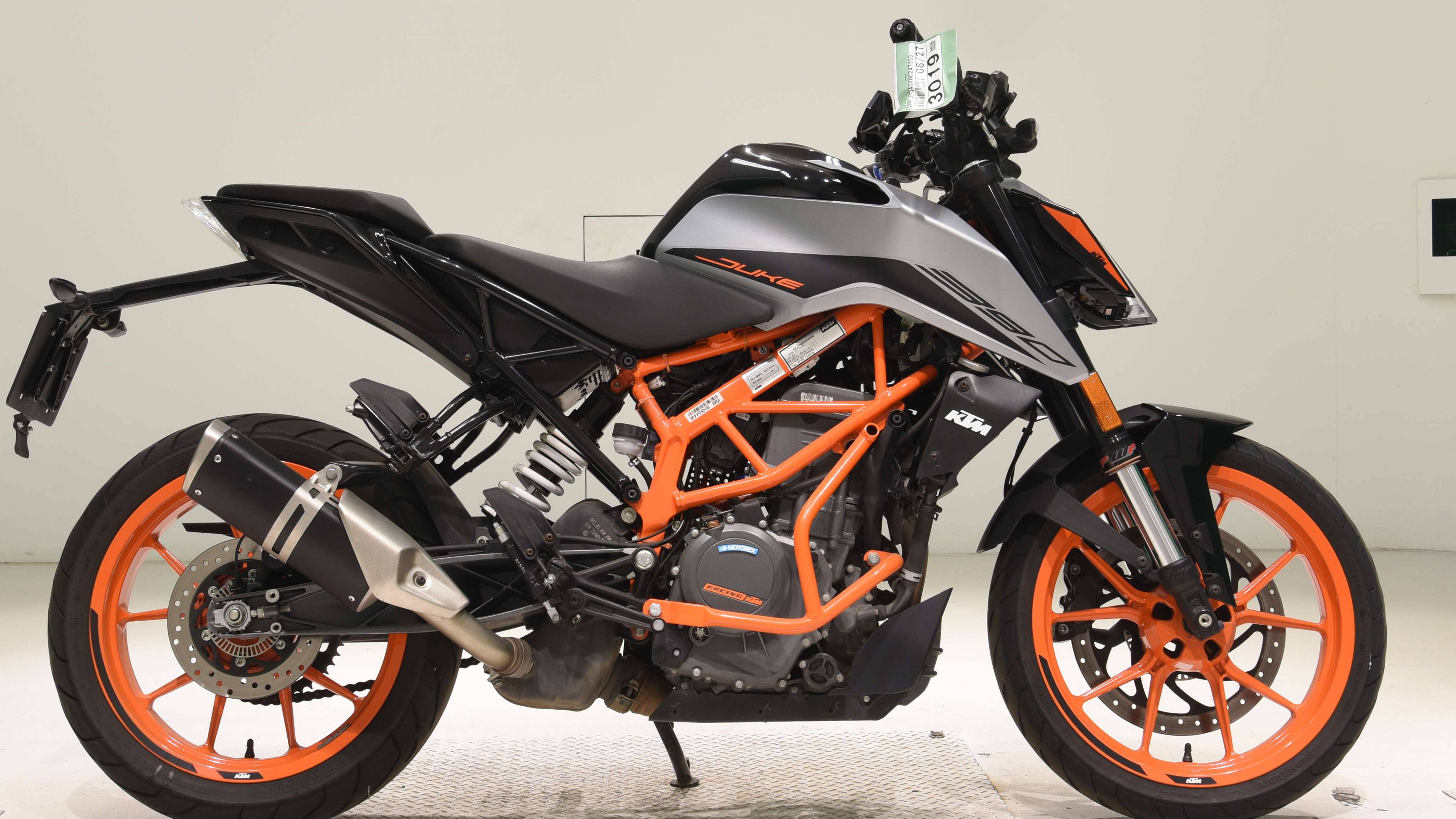 KTM 390 DUKE - VBKJPJ40XNC247353