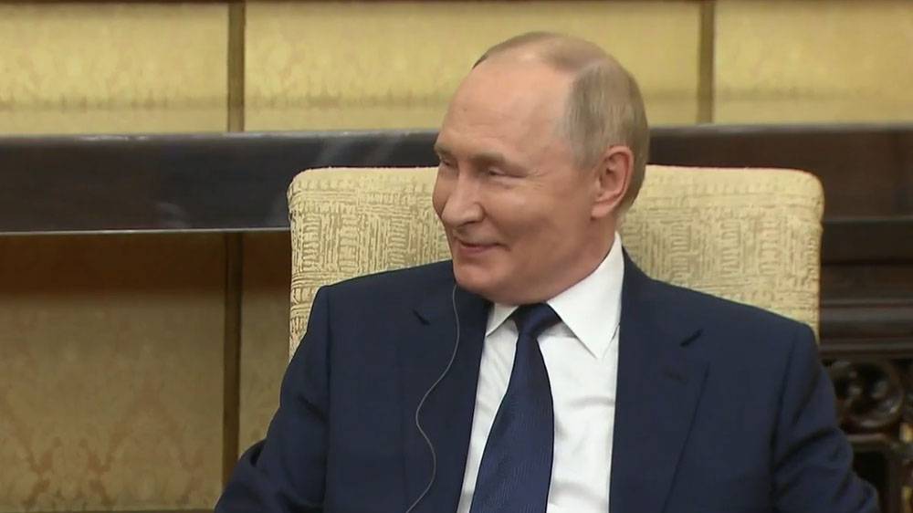 "Если я жив, то это уже хорошо". Путин ответил Фицо на вопрос, как он поживает