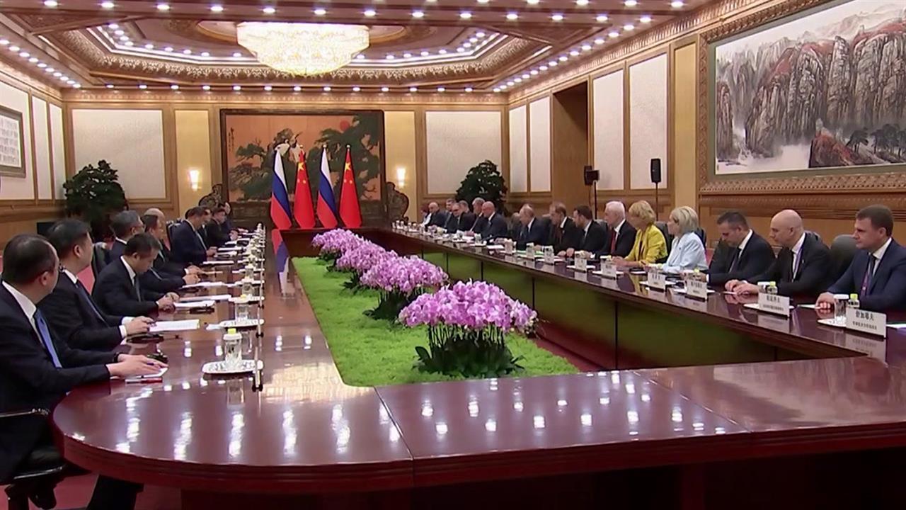 Лидеры России и Китая обсудили двусторонние отношения, вопросы мировой и региональной политики