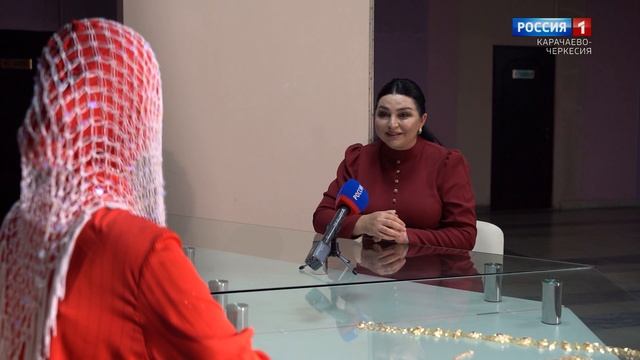 "Тема дня. Показ мод" (на карачаевском языке)