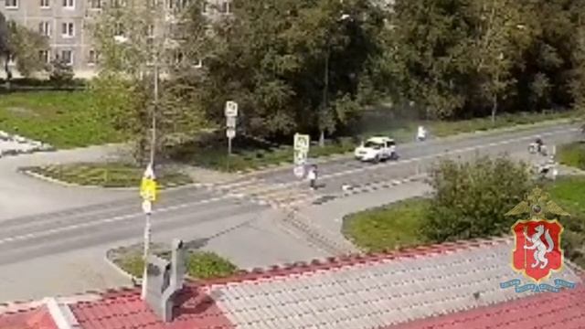 «Испугался и скрылся»: 15-летний подросток питбайка сбил 10-летнюю девочку в Нижнем Тагиле.