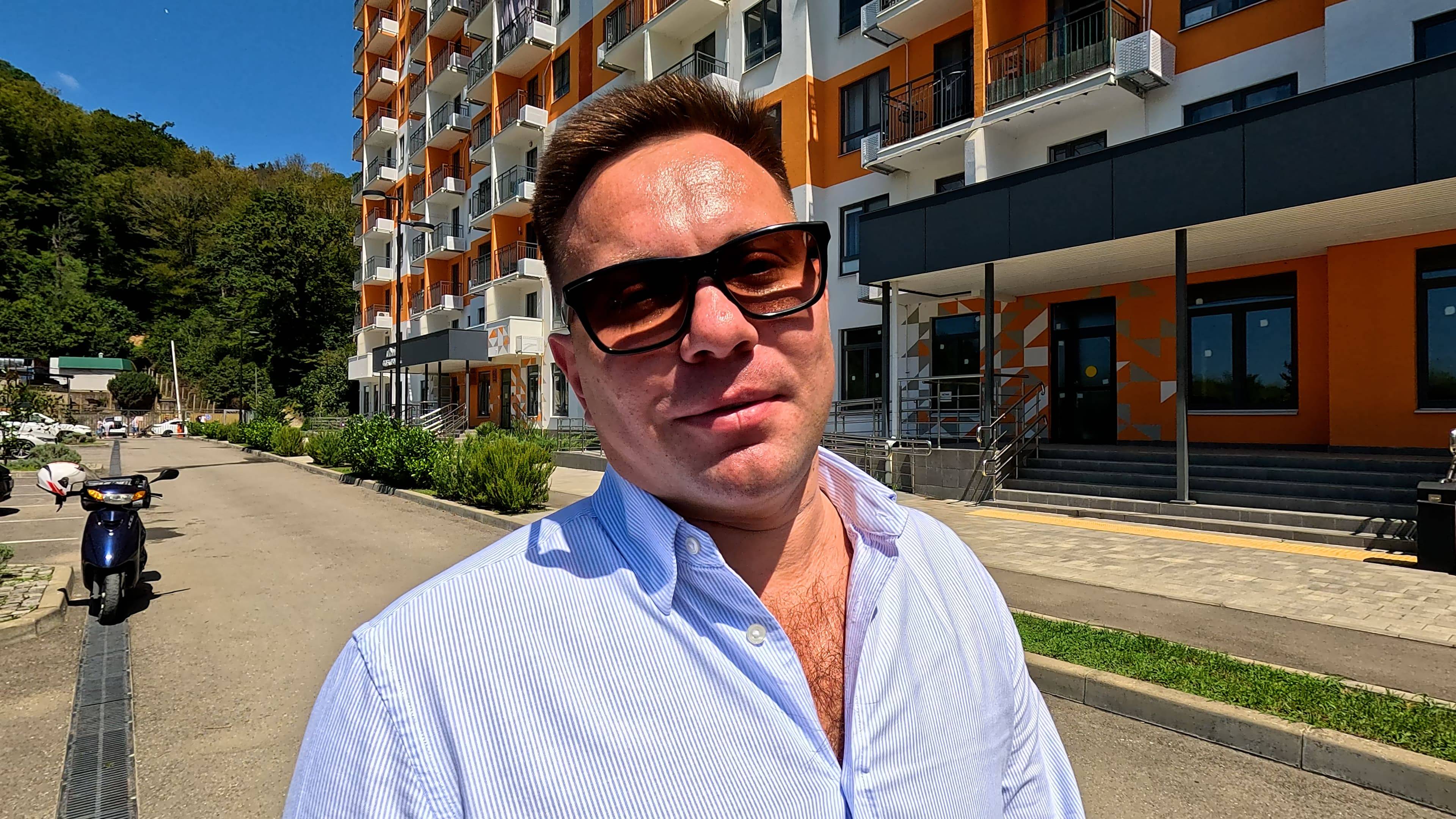 Рай в Сочи? Река, горы и своя набережная! Обзор квартиры в ЖК «Летний» от застройщика