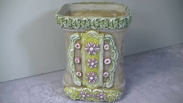Творческий декор пластиковой бутылки превращаем мусор в шедевр .