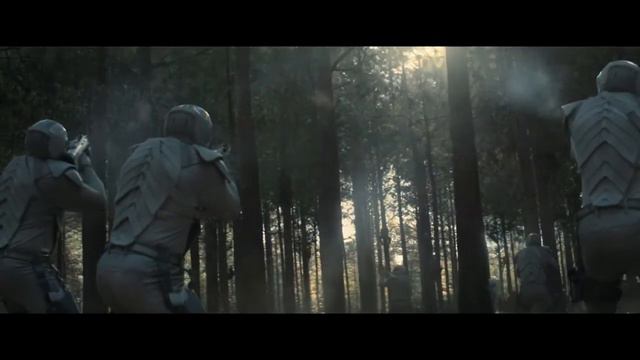 Голодные игры ; Сойка пересмешница Часть 1