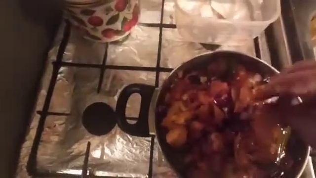 Пузанина в Луковой шелухе