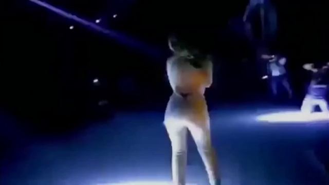Мириам Фарес - Обними меня! / Myriam Fares - Ghmorni (RUS TEXT) ♥