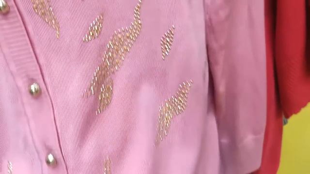 Секонд-хенд ЗигЗаг Удачи. Одежда с примеркой.