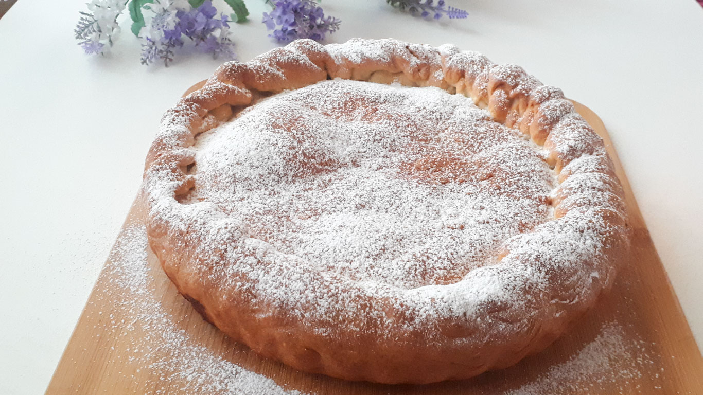 Как испечь пирог с вишней на Праздничный стол? Вкусный пирог из слоеного теста. Рецепт пирога.
