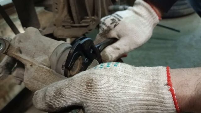 Обслуживание суппорта! Опель Мокка.