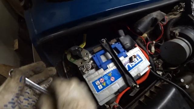 Выключатель Массы на Акумулятор в авто/Ваз Нива 21214-13 2121