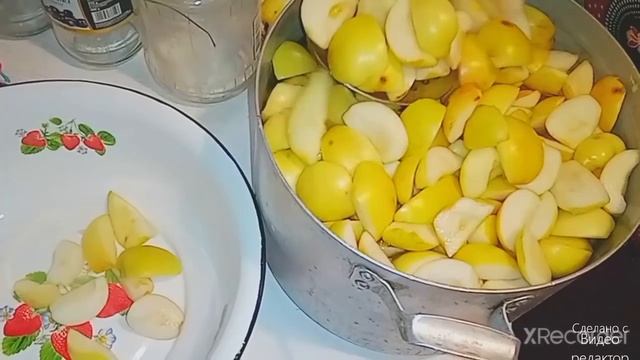 ЯБЛОКИ ДОЛЬКАМИ В СИРОПЕ НА ЗИМУ. Детвора любит их больше конфет!