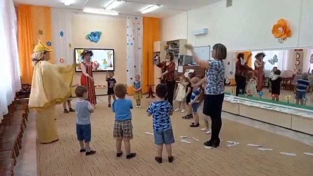 Хоровод для солнышка. Младшая группа. 2021.
