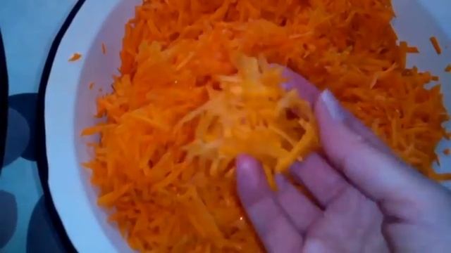 Заготовки на зиму Аппетитка из помидоров и моркови