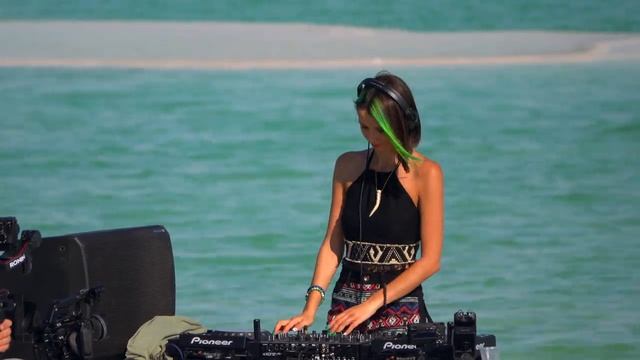 Miss Monique - Live @ Dead Sea [Melodic Techno_ Progressive House DJ Mix]