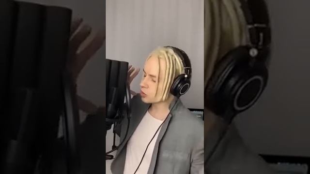 Шаман романс на стихи Гумилёва .