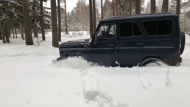 Уаз Хантер за лимон и Уаз за 60 тыс рублей Offroad по глубокому снегу