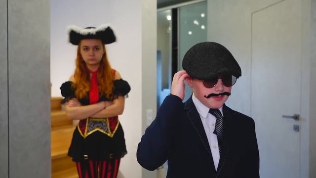 Амелька открыла Магазин Одежды!