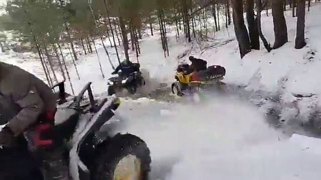 ПОКАТУШКА НА КВАДРОЦИКЛАХ ЗИМОЙ