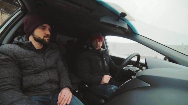 Hyundai Solaris или Kia Rio ЧТО ЛУЧШЕ? Сравниваем две бюджетки!