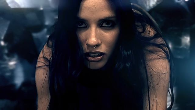 Linkin Park - Crawling [Official HD Music Video]