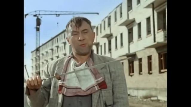 Нарезка из советских комедий)