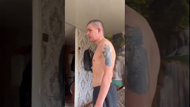 БЕЗУМНЫЙ ПАША И ИРИШКА ЧИКИ ПИКИ ДЕЛЯТ КВАРТИРУ! КОГДА ТАНЮХА ОЛЕГА МОНГОЛА РОЖАЕТ!!!!САНЯ БЫК!!!