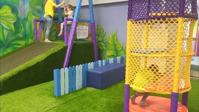 Настя_и_Папа_играют