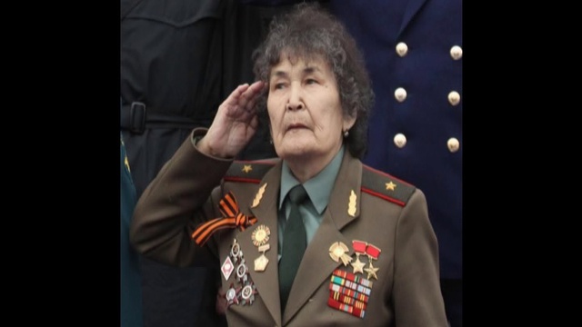 "Моя бабушка курит трубку"