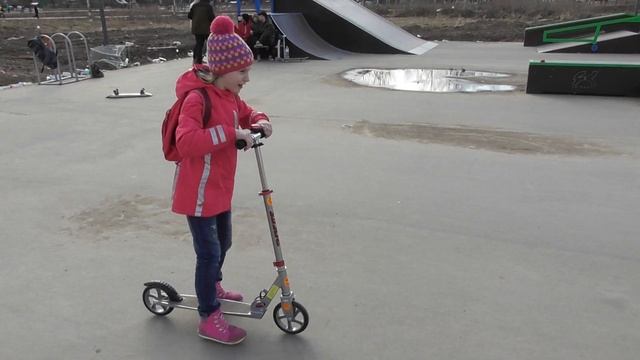 самые простые трюки на самокате для новичков