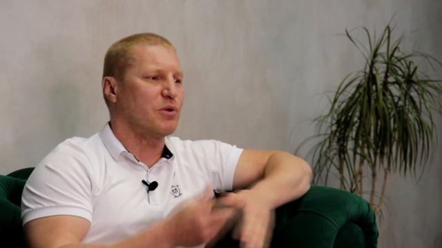 Интервью с владельцем мясного бизнеса. О мясных разборках и тонкостях бизнеса. /// Нам виднее!