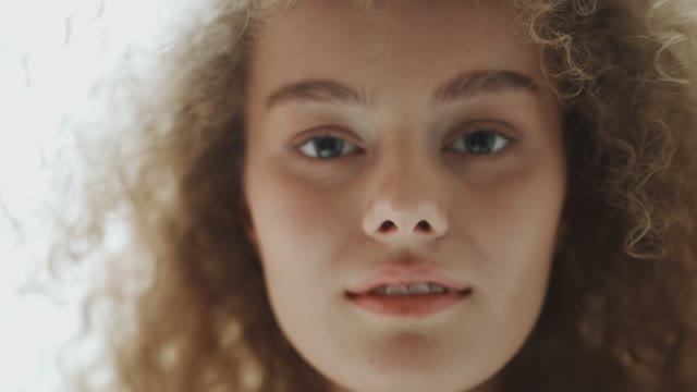 Когда то я любил тебя. Очень трогательно.