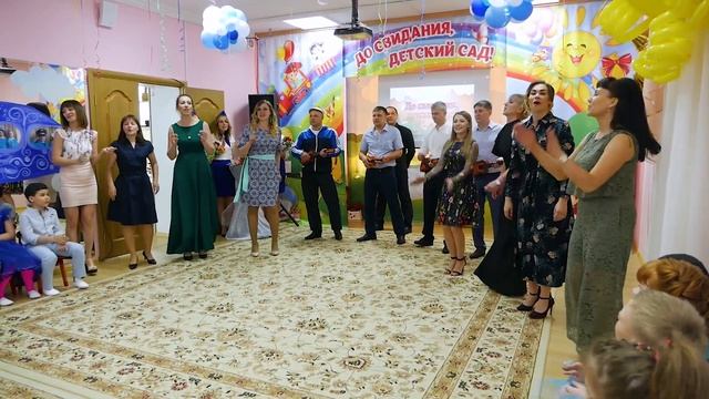 Ответное слово родителей на выпускной в детском саду "Пора уходить, мы уйдем красиво"Цена текста250