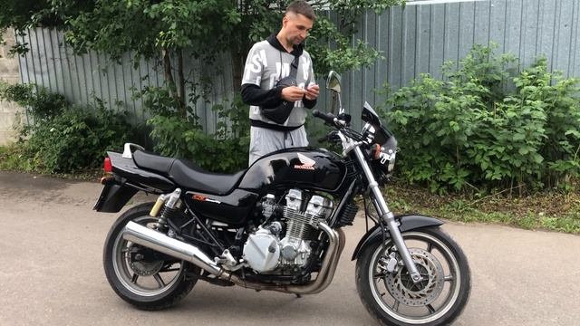 Honda cb 750