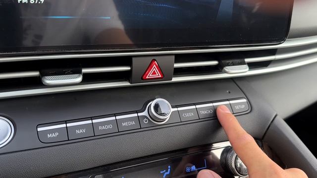 Hyundai Elantra 2024 - Девочка у которой поперек.