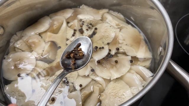 Мариную грибы на зиму РЯДОВКИ (Говорушка дымчатая)!