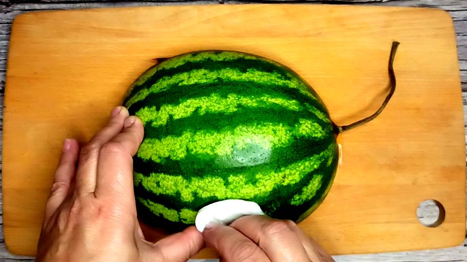 ?Делаю так пока арбузы продают! Рецепт вкусных Арбузов в банках без уксуса и стерилизации!