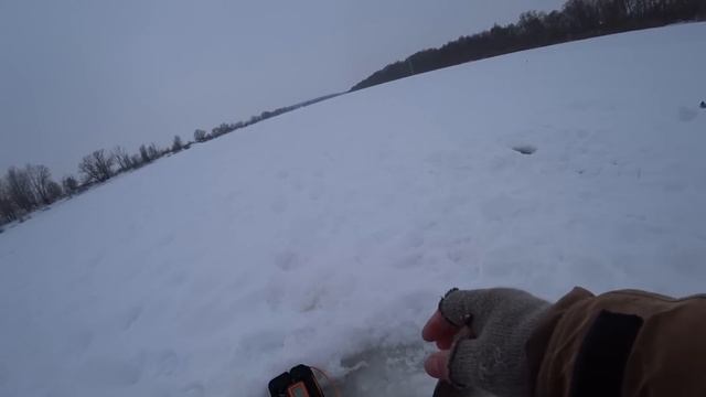 РЫБАЛКА на ОКЕ в конце февраля! Обновил палатку ГУСТЕРОЙ и ПОДЛЕЩИКОМ!