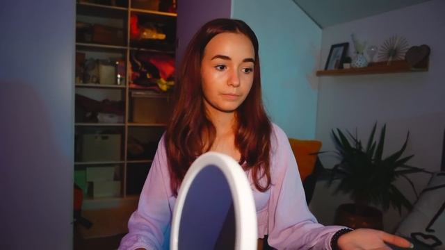 ПРИЗРАК В ЗЕРКАЛЕ! Что за Ужас происходит в доме Амельки?